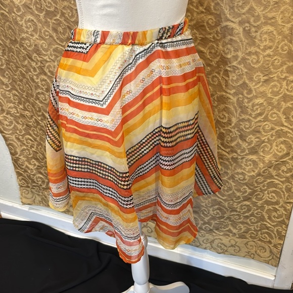 Skater Skirt -S Vanity Orange chiffon - Picture 5 of 8